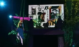 Tranh Đông Hồ được tái hiện bằng xiếc